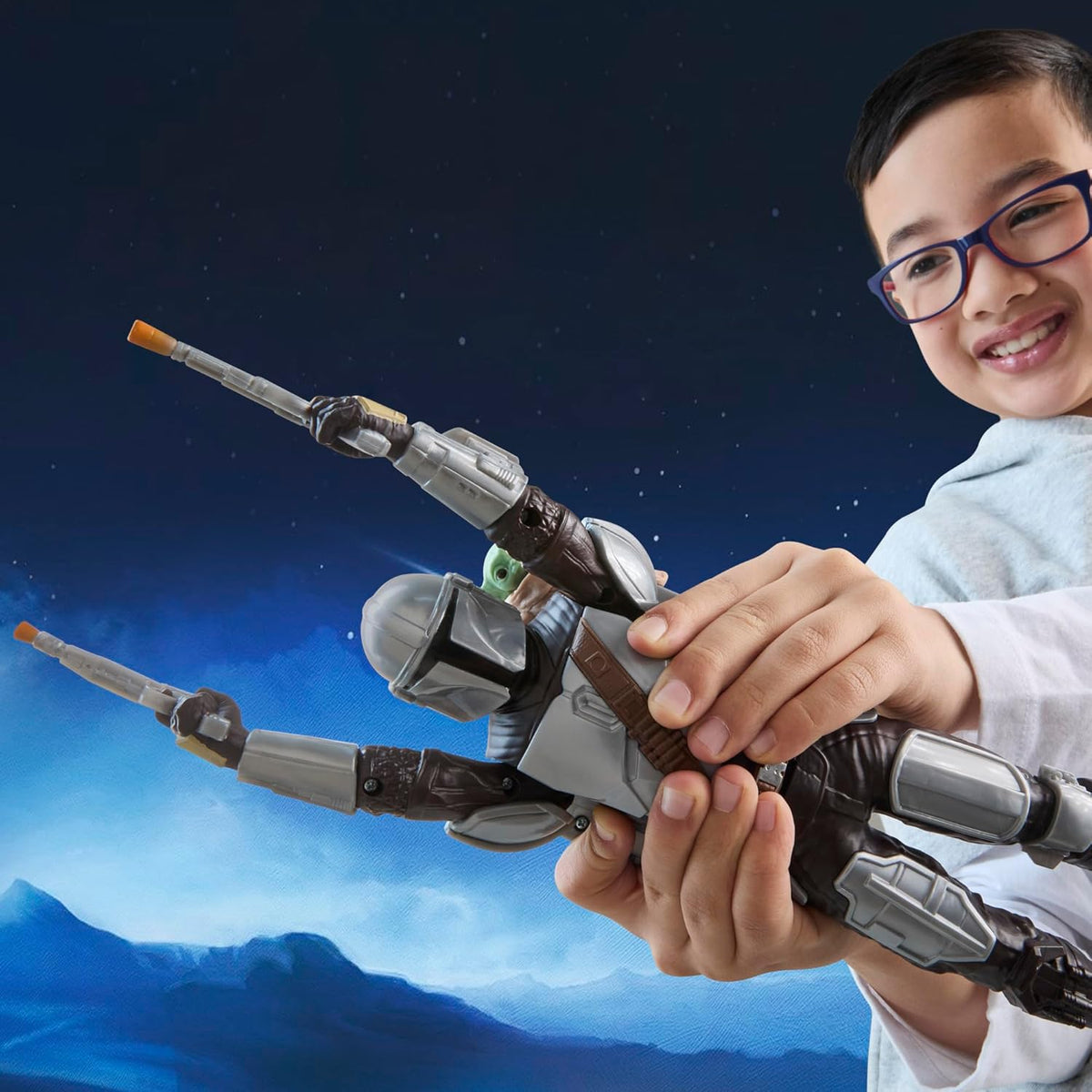 Star Wars The Mandalorian & Grogu Bounty Blaster — view 5