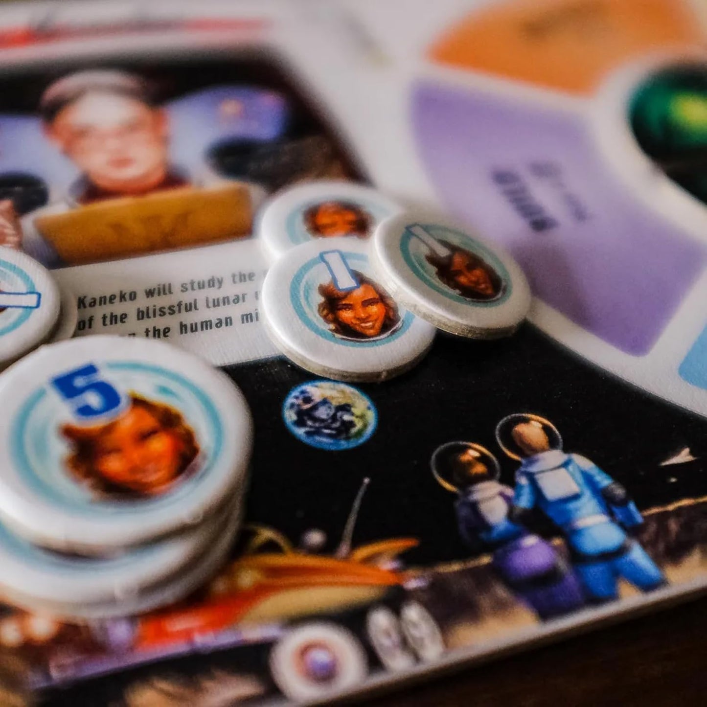 Moon Colony Bloodbath Rio Grande Games - view 07 | Savvy Hobbyist