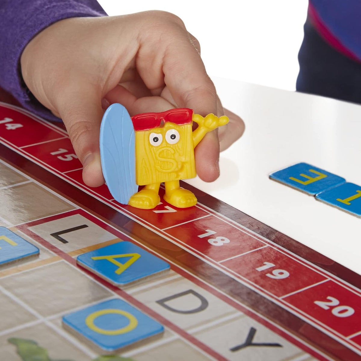 Scrabble Junior - view 02 | Savvy Hobbyist